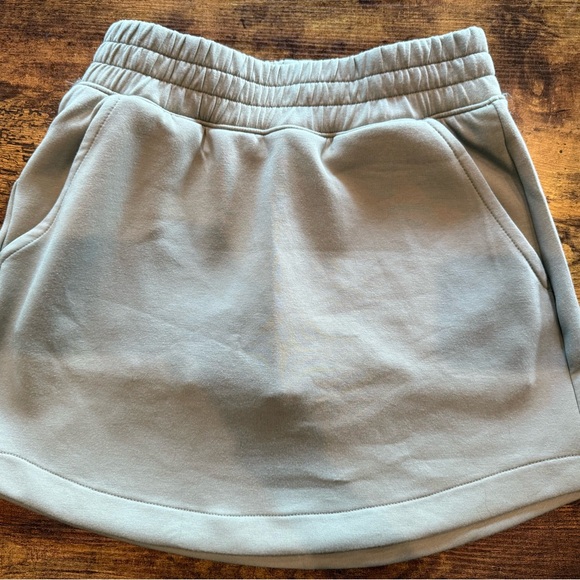 Yogalicious Light Green Skort - Picture 1 of 3